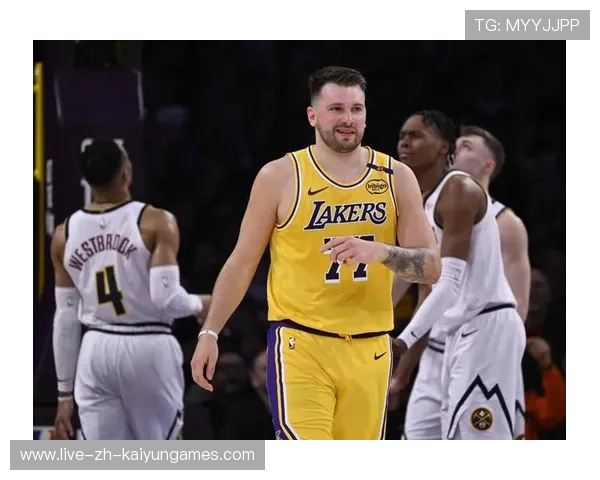 东契奇状态飙升:引领篮球新纪元的天才少年 东契奇状态飙升:引领篮球新纪元的天才少年